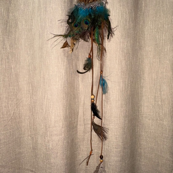 Gypsy Junque | Feather & Floral Headdresses | 3 Pieces - Picture 5 of 16